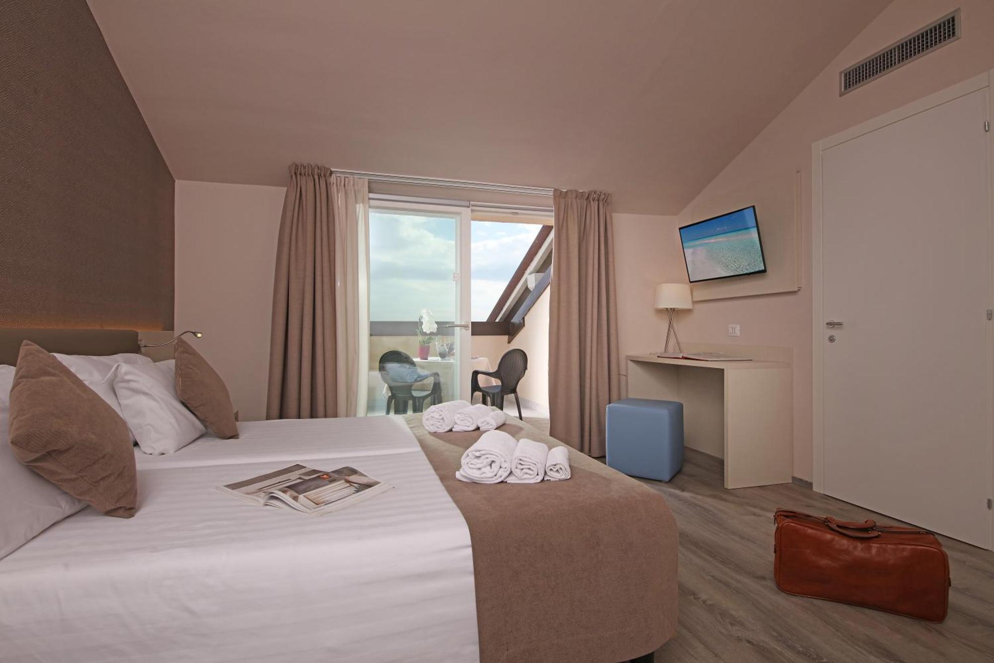 Spa Hotel Splendid Sole Manerba del Garda Esterno foto