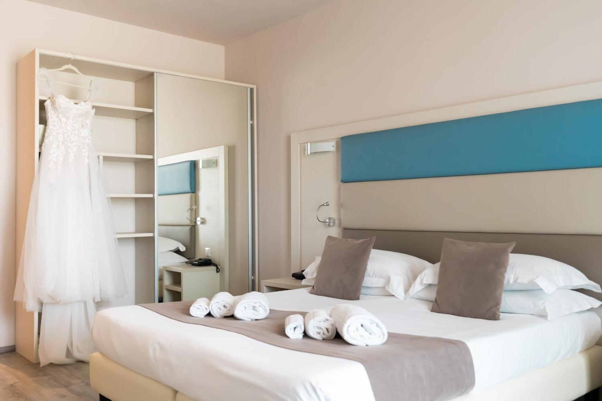 Spa Hotel Splendid Sole Manerba del Garda Esterno foto