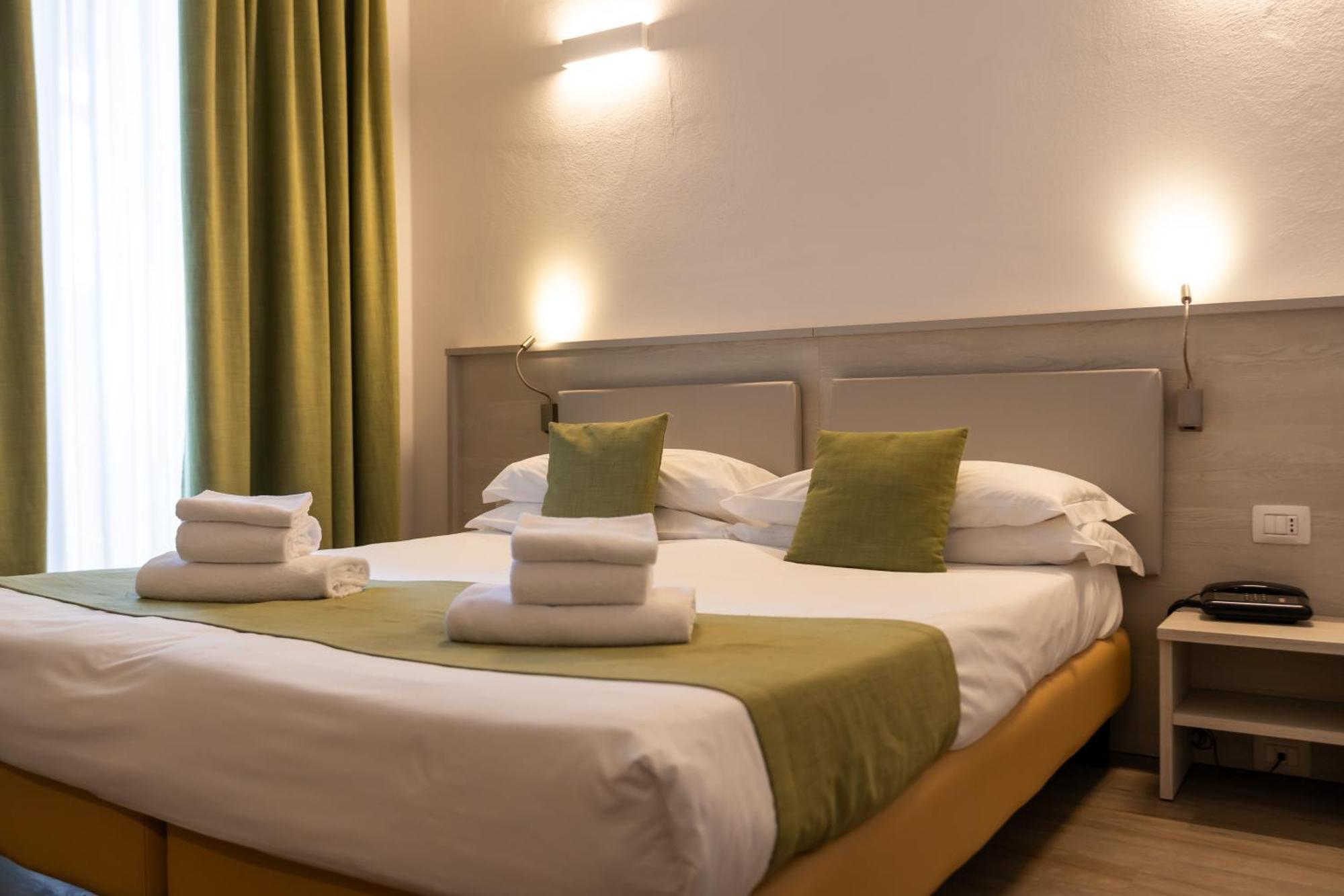 Spa Hotel Splendid Sole Manerba del Garda Esterno foto