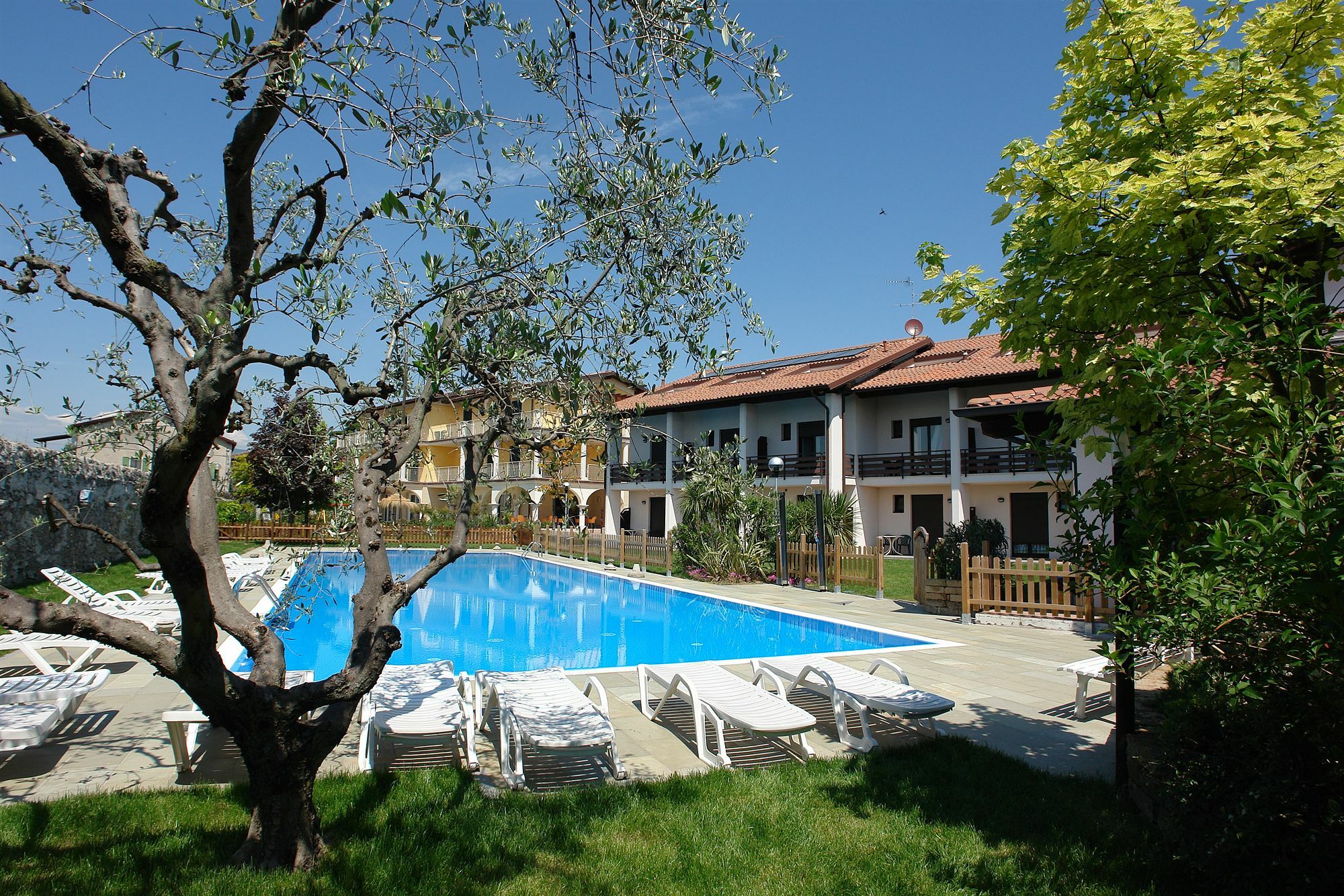 Spa Hotel Splendid Sole Manerba del Garda Esterno foto